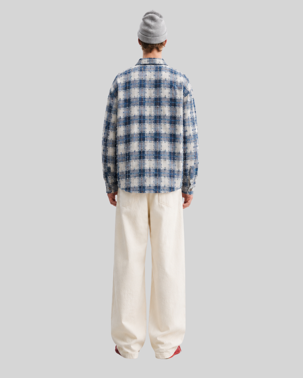 Simple plaid long sleeved shirt for men and women