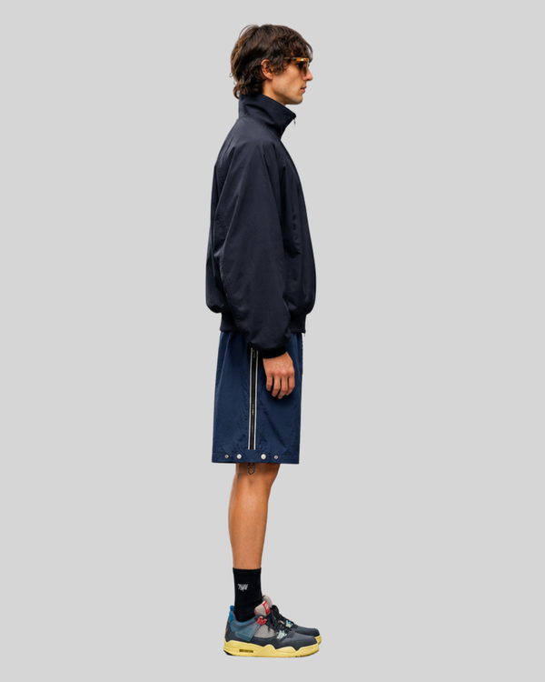 Mesh breathable quick drying shorts for men in summer