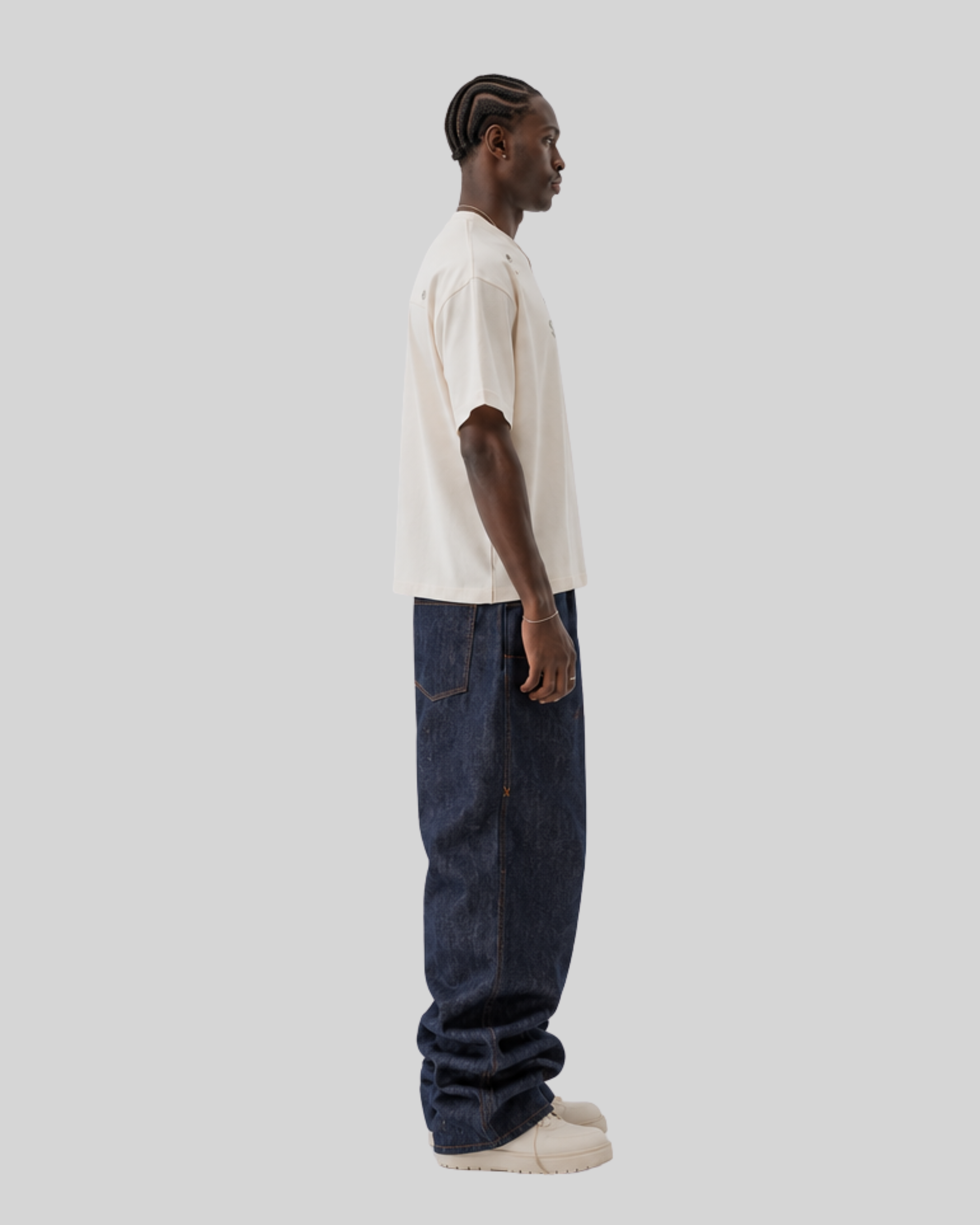 Relaxed Essential T-Shirt-4