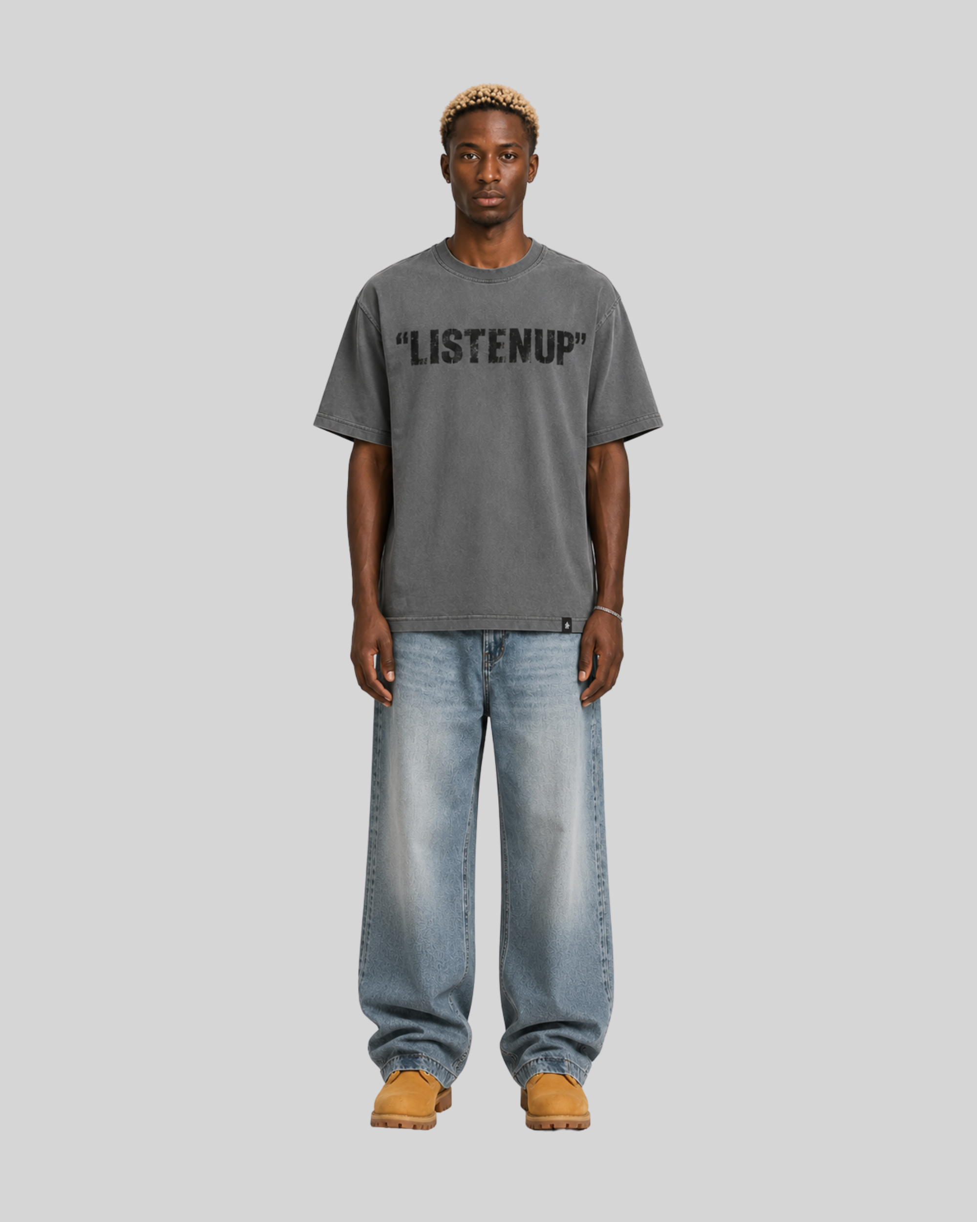 Letter printed washed distressed T-shirt for men